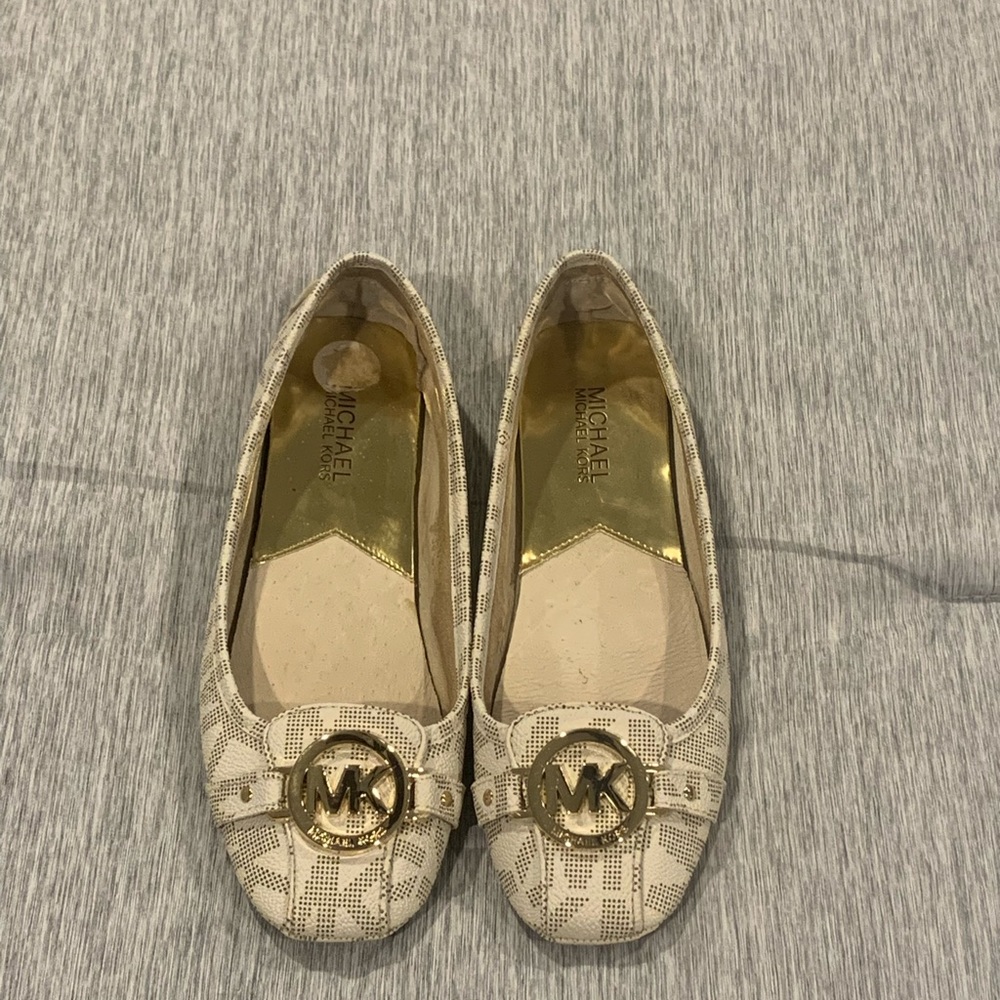 Michael Kors Flats